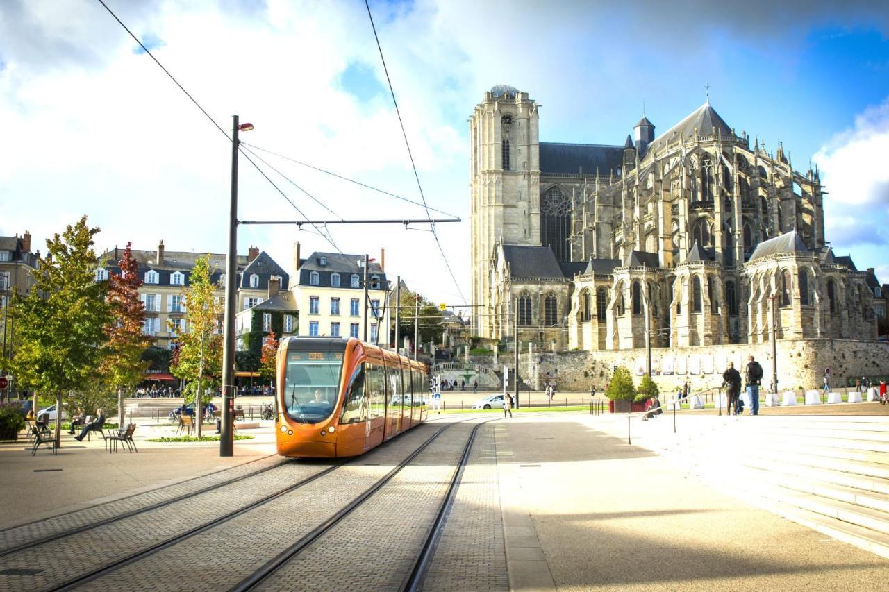 Elegant - Studio Proche Cathedrale Et Au Calme Apartamento Le Mans Exterior foto
